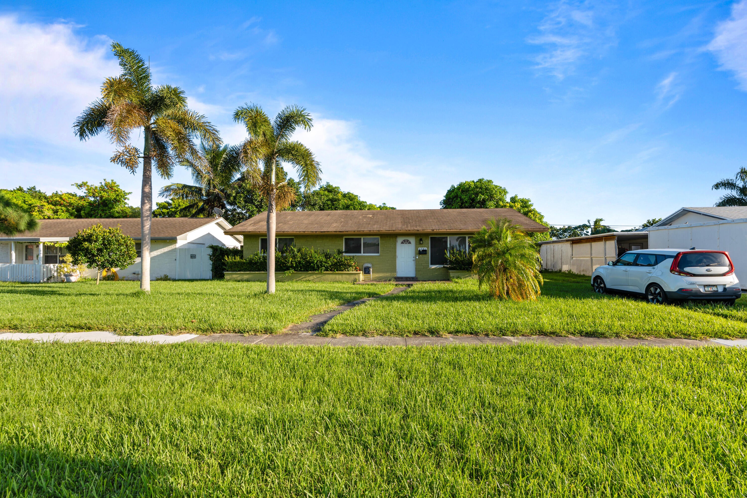 4786 Pine Cone Lane