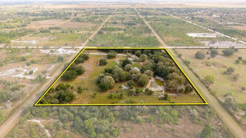 16112 NW 276th Street Okeechobee FL 34972