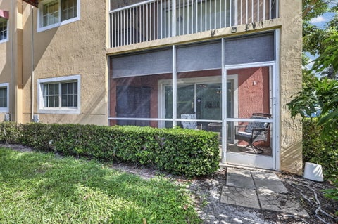 Tiny photo for 4721 Lucerne Lakes Boulevard E #711, Lake Worth, FL 33467 (MLS # B26068152)