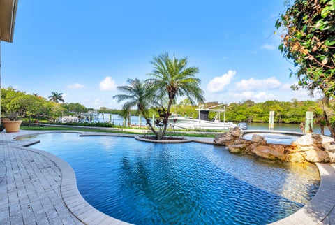 Tiny photo for 16904 PASSAGE S, Jupiter, FL 33477 (MLS # B26090455)