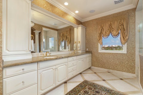 Tiny photo for 16904 PASSAGE S, Jupiter, FL 33477 (MLS # B26090455)