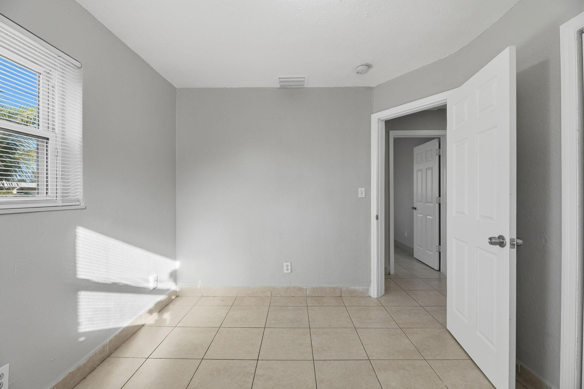 Sunland Park Sec 2 25-37 - Residential