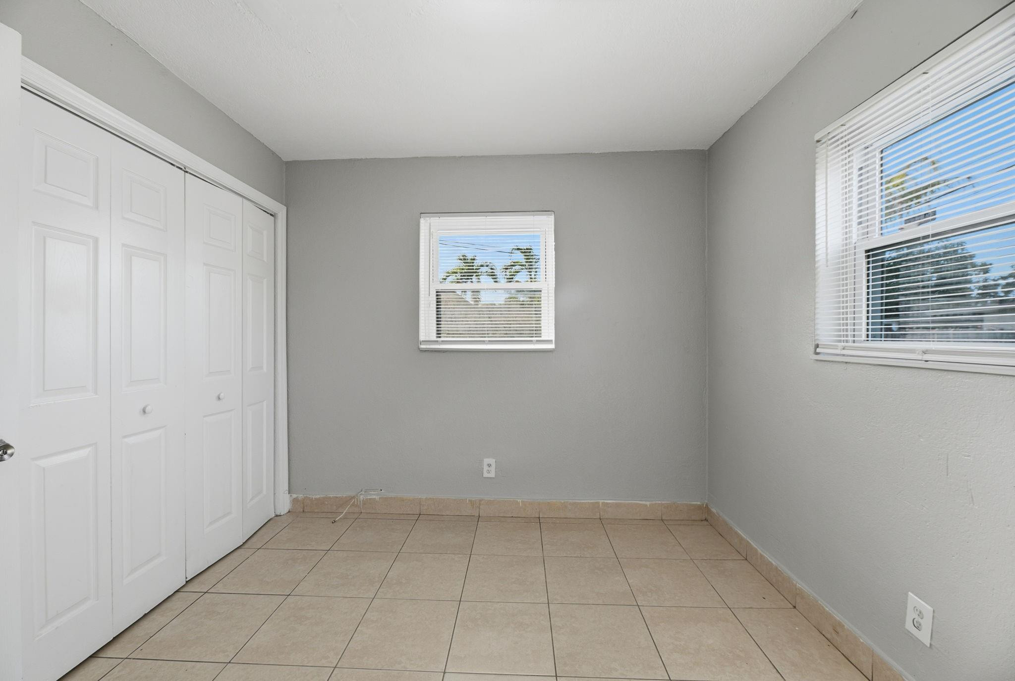 Sunland Park Sec 2 25-37 - Residential