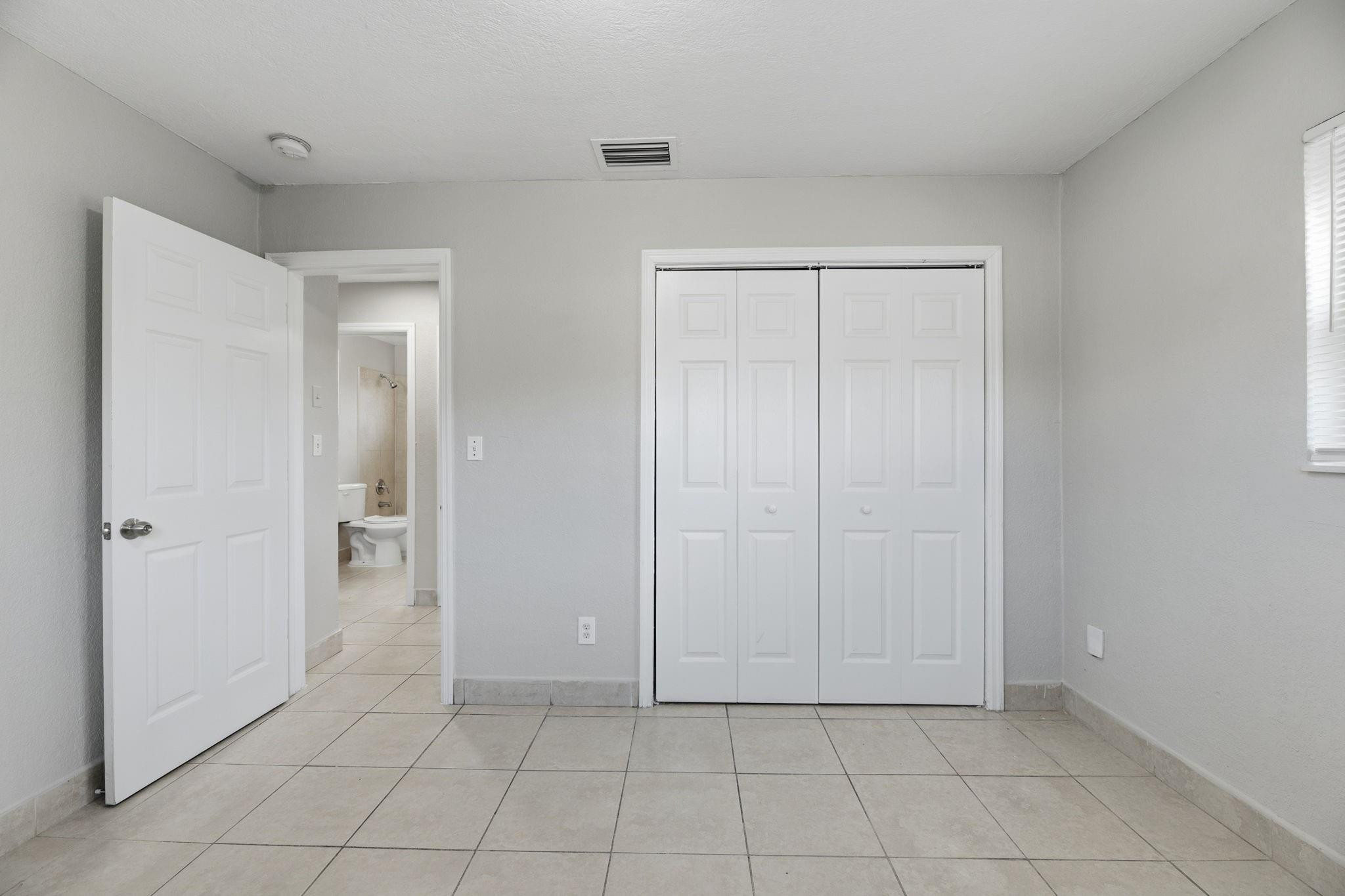 Sunland Park Sec 2 25-37 - Residential