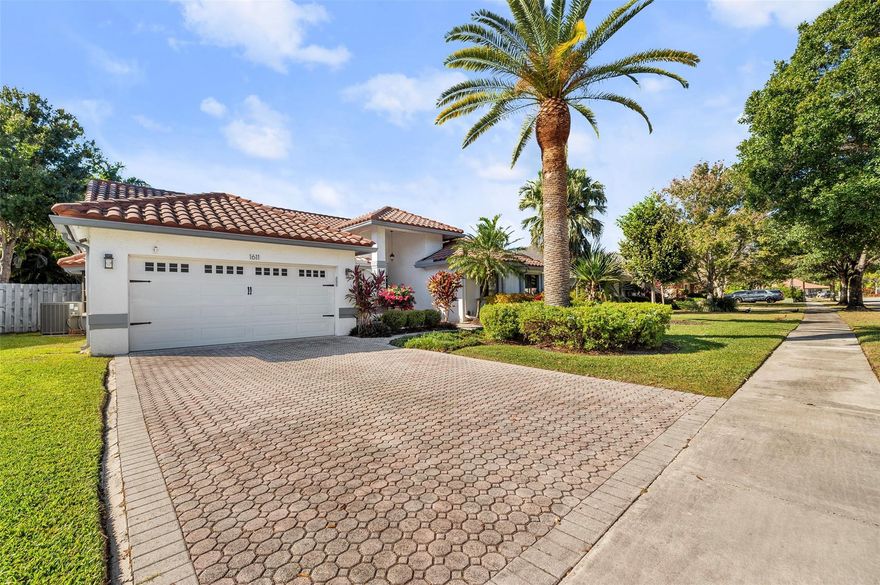 Spacious 4 bedroom, 2.5 bathroom home situated on an impressive 13,000 sq ft lot offering exceptional space and privacy. This home features an updated kitchen, renovated baths, a private pool, and a large fenced backyard ideal for entertaining. The converted garage provides a versatile bonus room, perfect for a home office, playroom, gym, or additional living space. The community offers Jacaranda Lakes Park, which includes tennis courts, playgrounds, and scenic jogging trails, encouraging outdoor activities. Near top-rated schools, parks, shopping centers, and dining options. **Offered Furnished or Unfurnished**