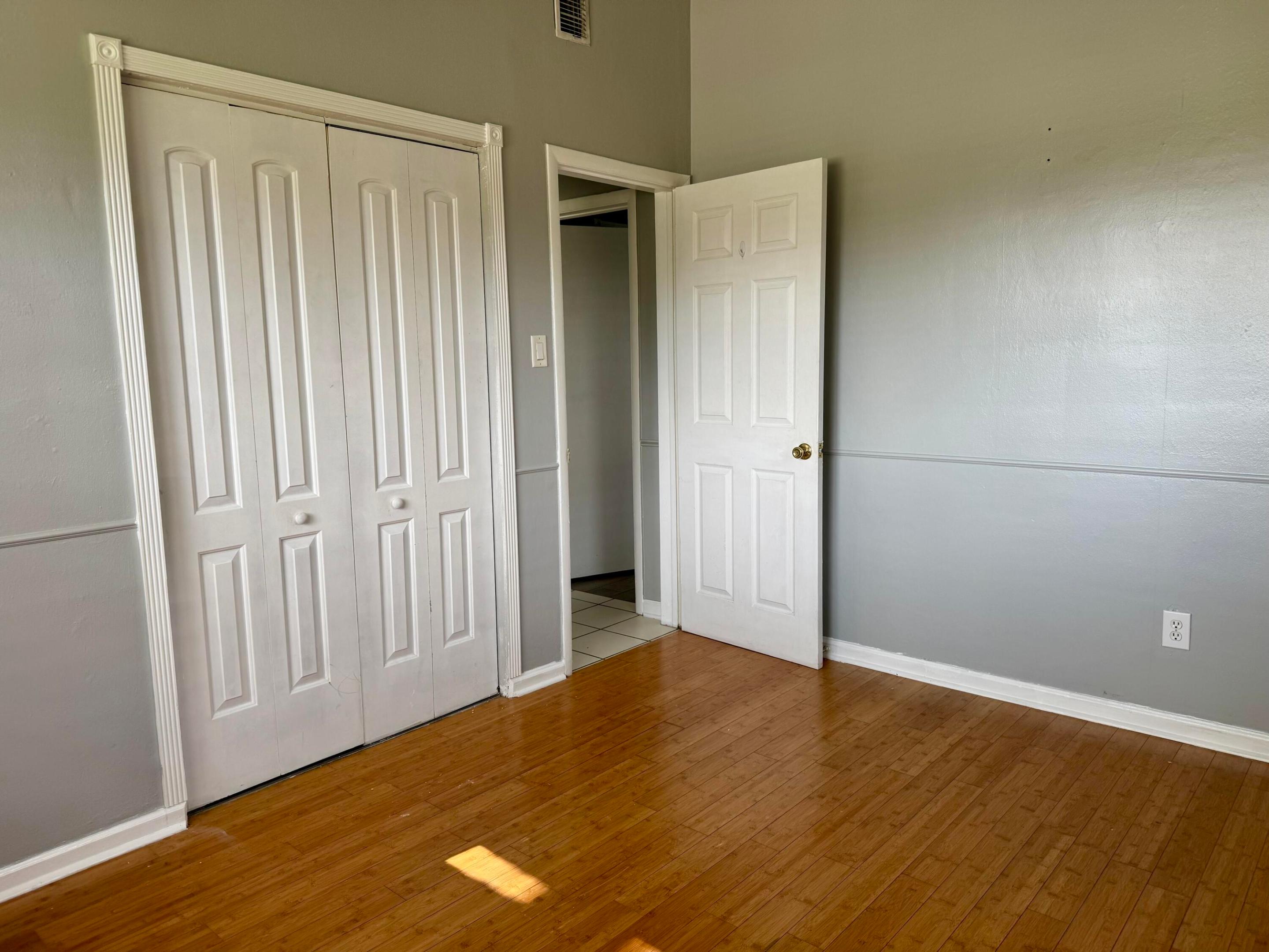 PALM BEACH COLONY SECS 1 AND 2 - Residential Lease