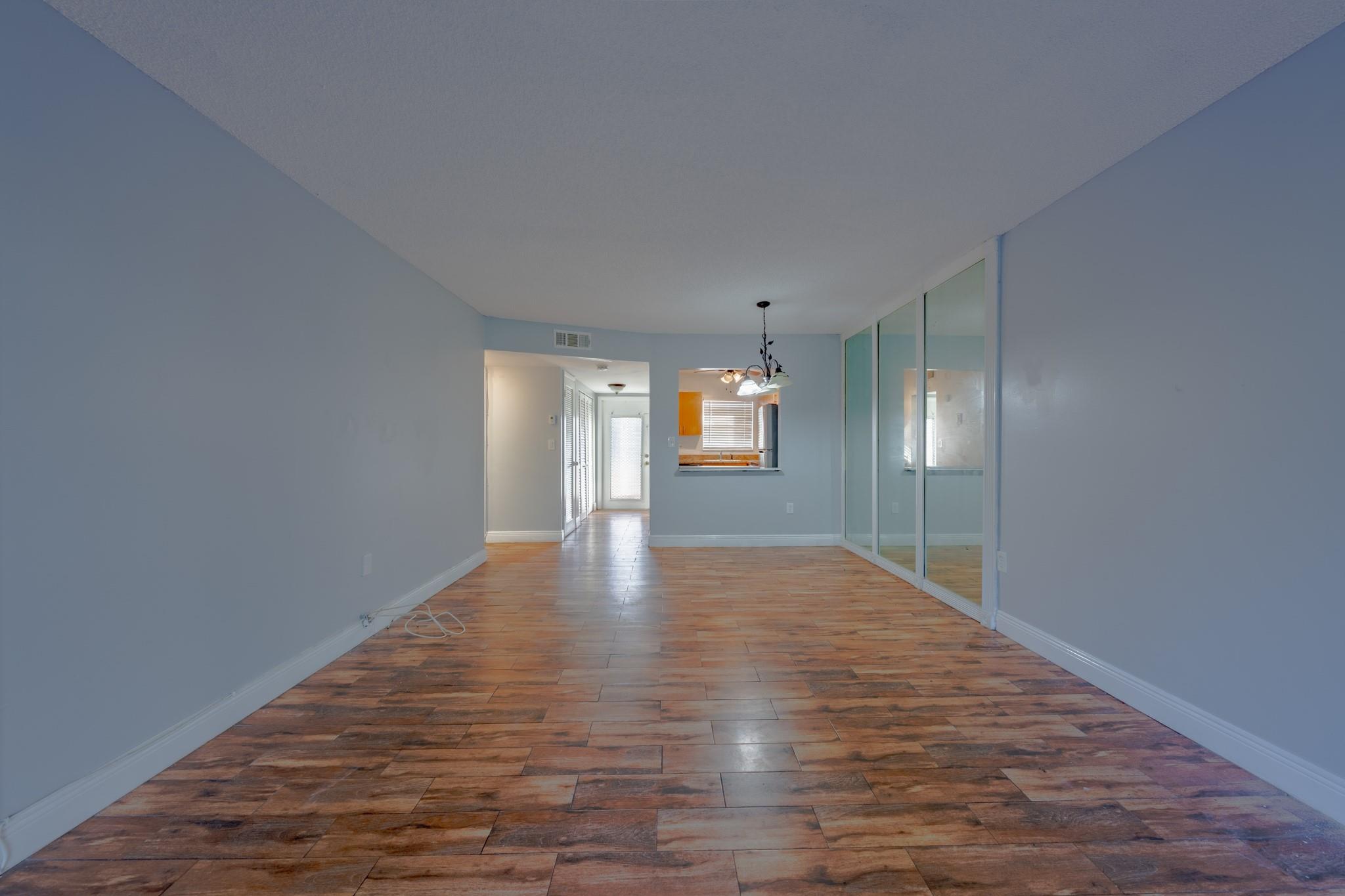 Sunrise Lakes - Residential