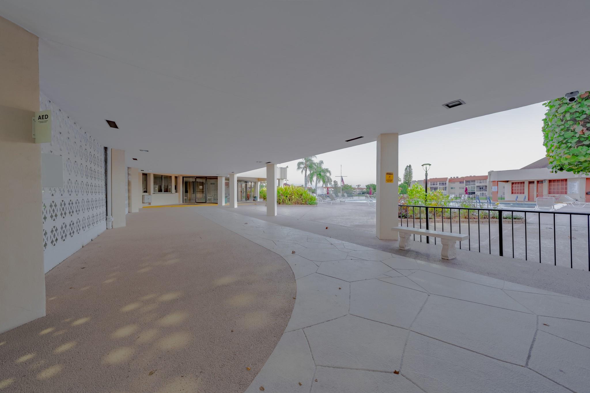 Sunrise Lakes - Residential