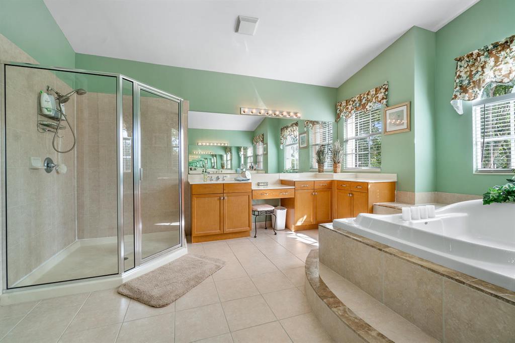 CANYON LAKES 5 - Residential