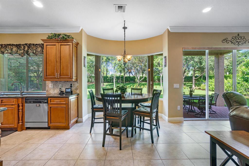 CANYON LAKES 5 - Residential