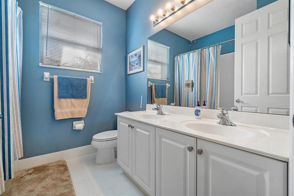 CANYON LAKES 5 - Residential