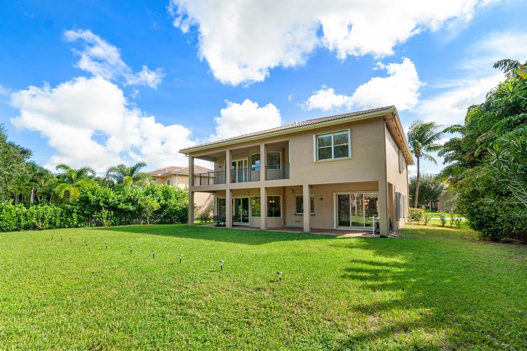 CANYON LAKES 5 - Residential