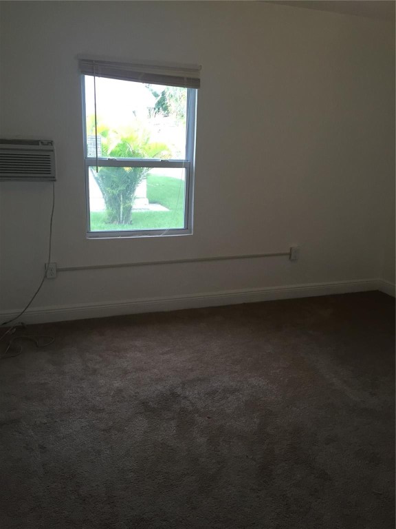 HOLLYWOOD 1-21 B - Residential Lease