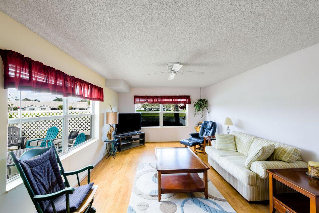 STAMFORD AT SUNSET TRACE A PLAT OF - Residential