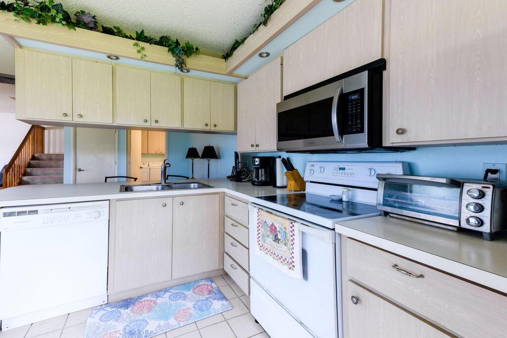 STAMFORD AT SUNSET TRACE A PLAT OF - Residential