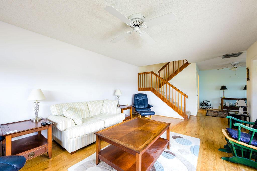 STAMFORD AT SUNSET TRACE A PLAT OF - Residential