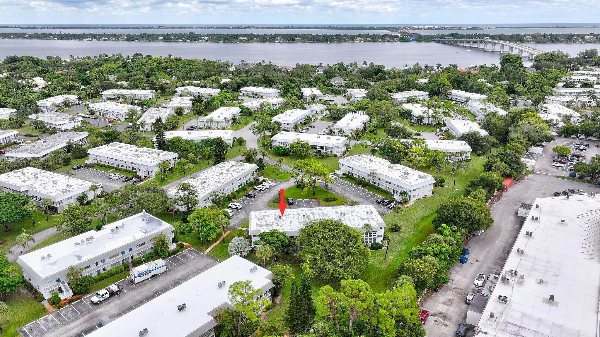 CEDAR POINTE CONDO VILLAG - Residential