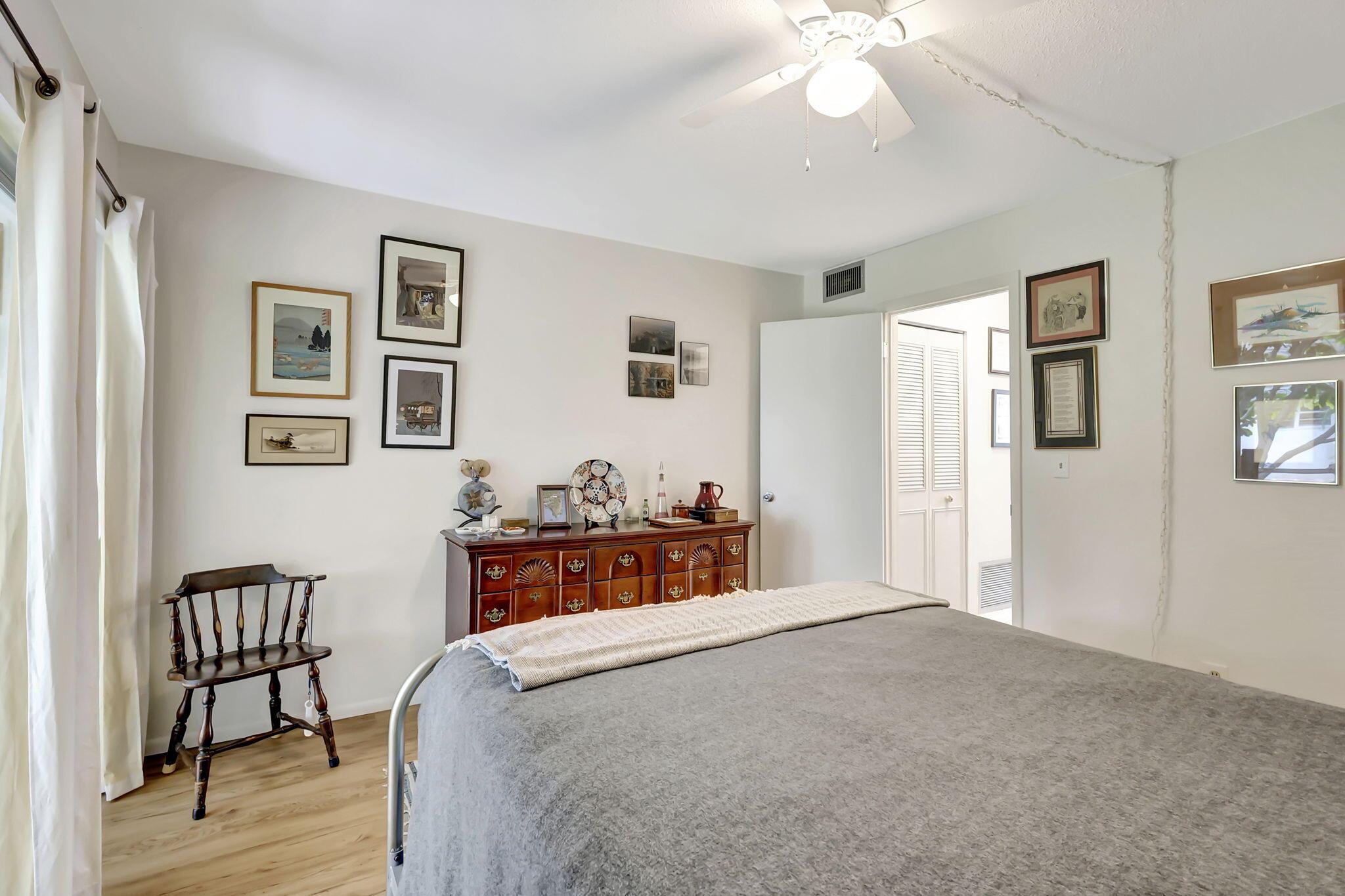 CEDAR POINTE CONDO VILLAG - Residential