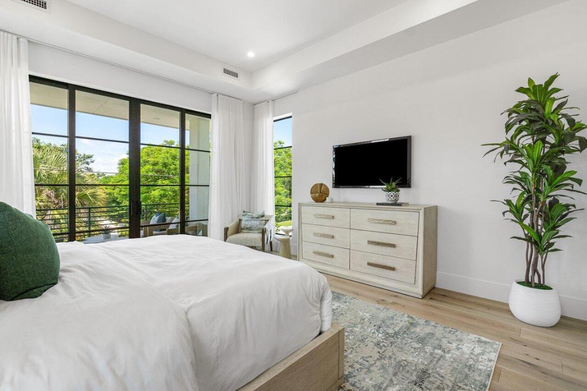 KENMONT - Residential