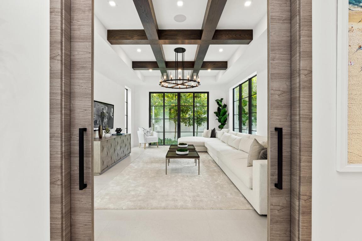 KENMONT - Residential