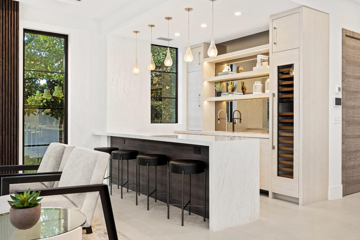 KENMONT - Residential