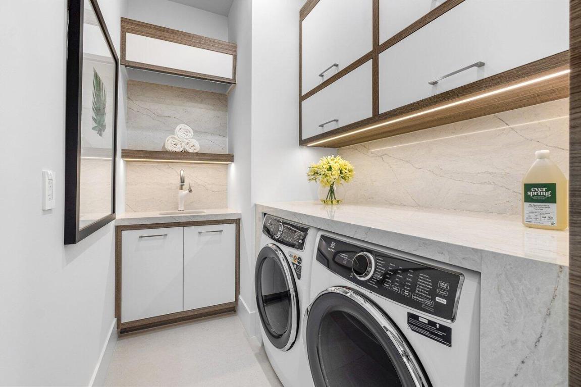 KENMONT - Residential