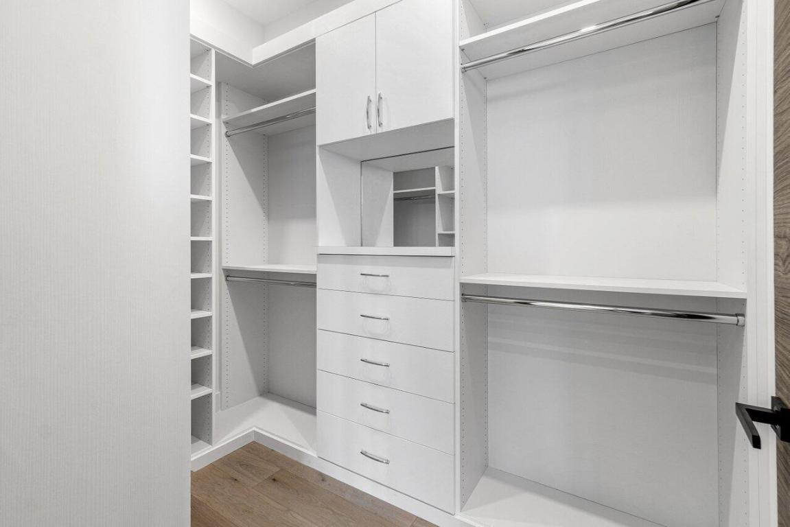 KENMONT - Residential