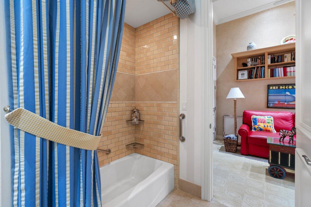 ENCLAVE - Residential