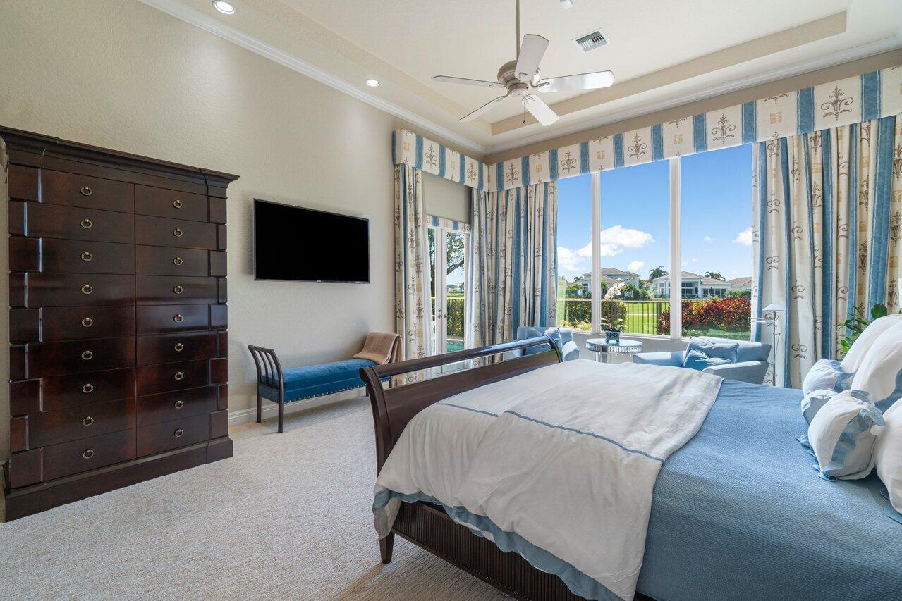 ENCLAVE - Residential