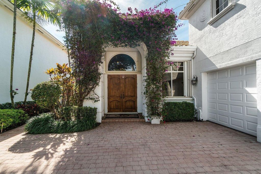 Photo of 6473 Enclave Way, Boca Raton, FL 33496 (MLS # R11061402)