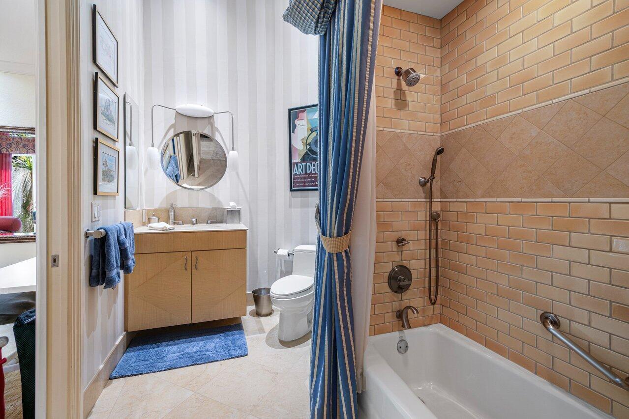 ENCLAVE - Residential