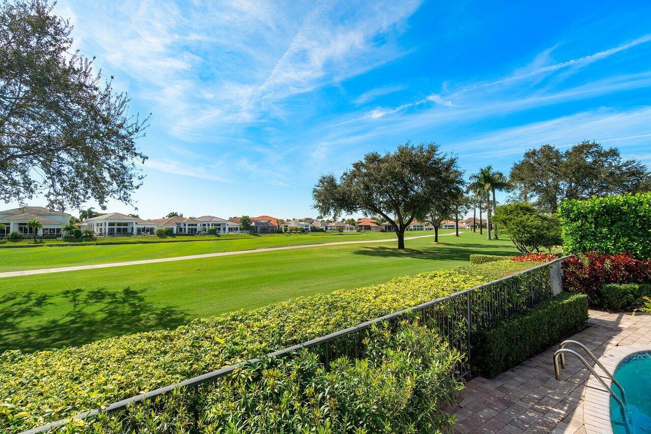 ENCLAVE - Residential