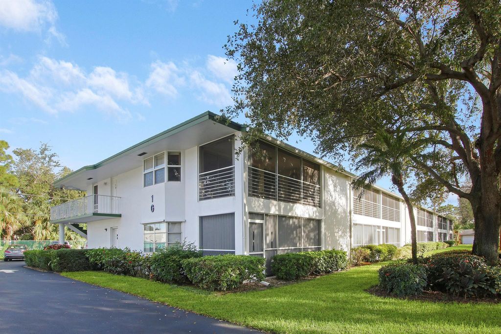 Photo of 1 Garden Street #203 L, Tequesta, FL 33469 (MLS # R10863278)
