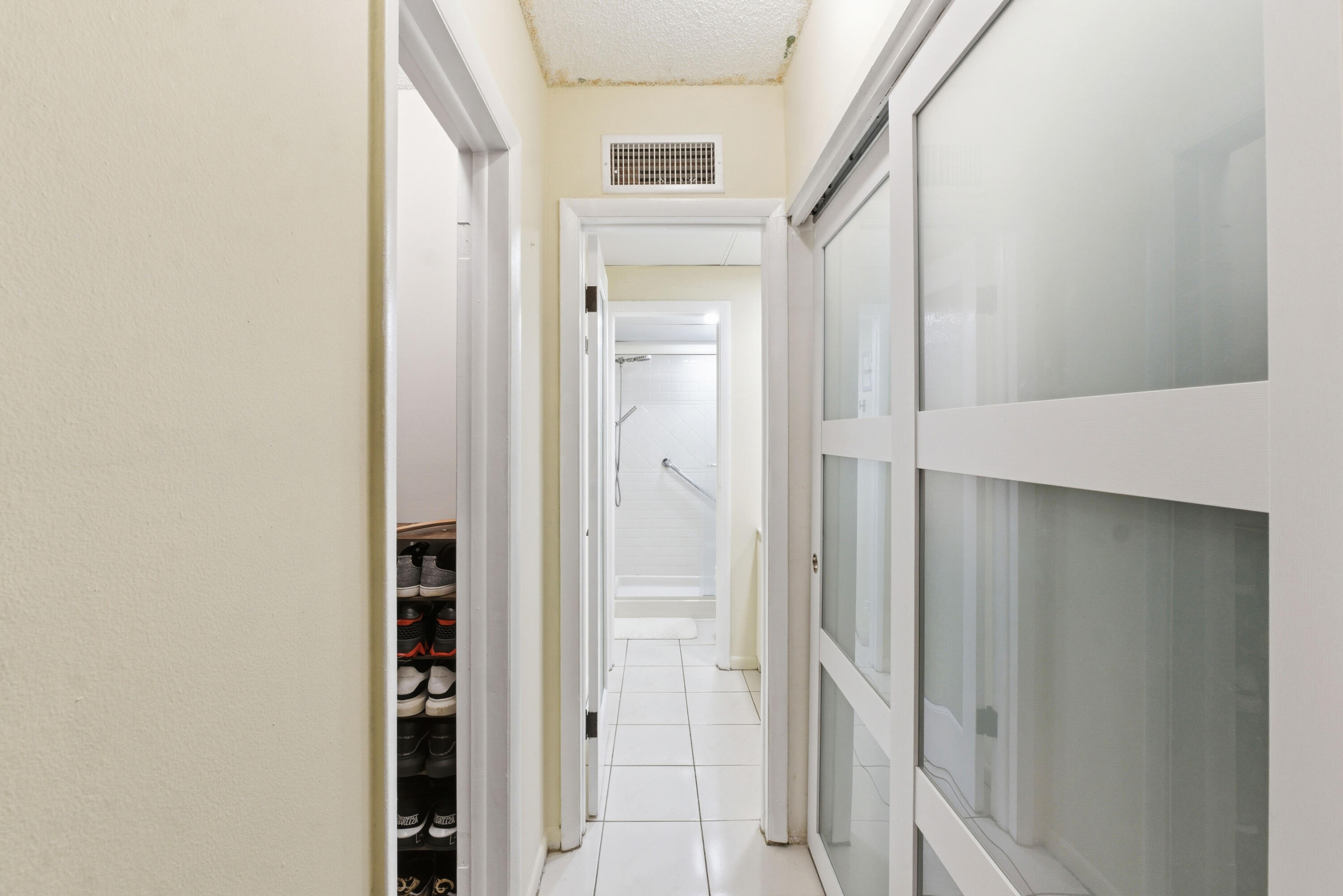 SPANISH OAKS CONDO - Residential