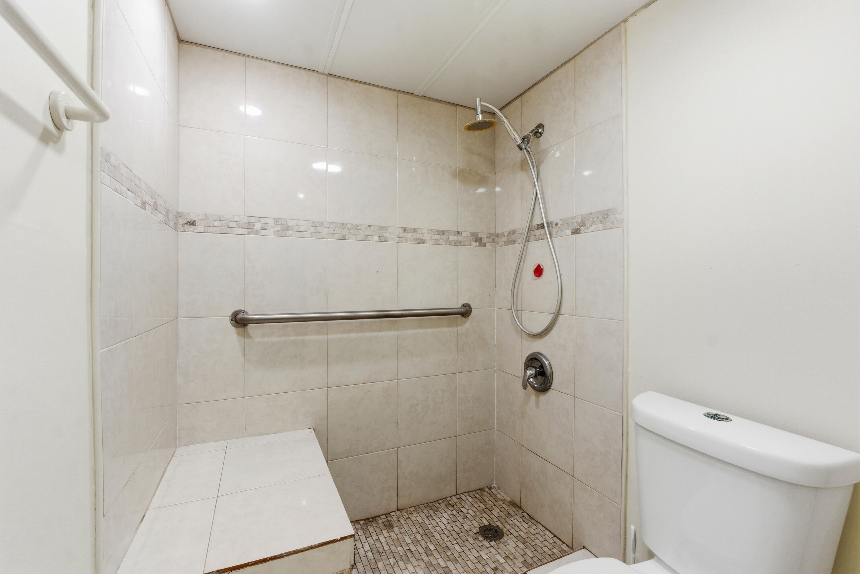 SPANISH OAKS CONDO - Residential