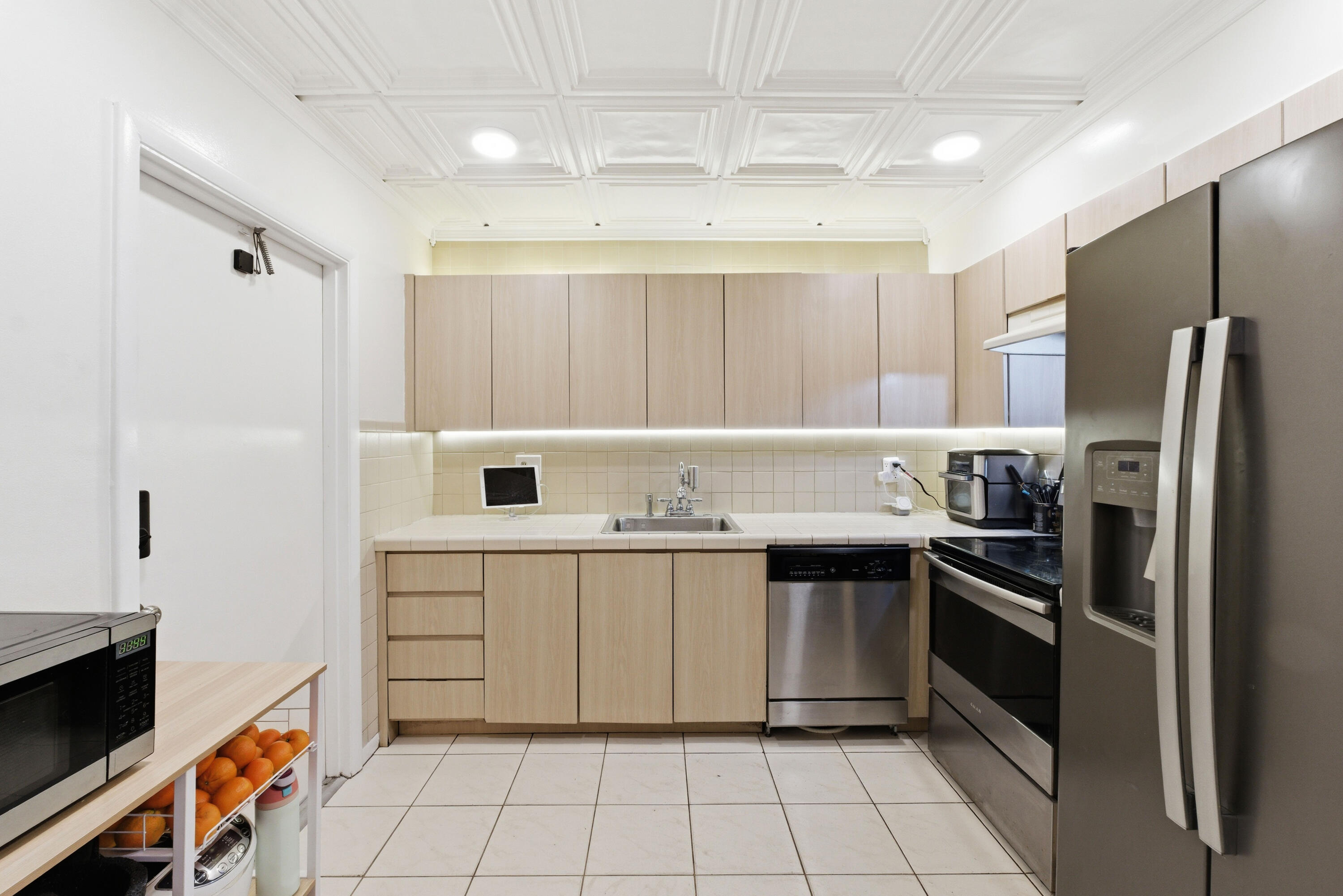 SPANISH OAKS CONDO - Residential