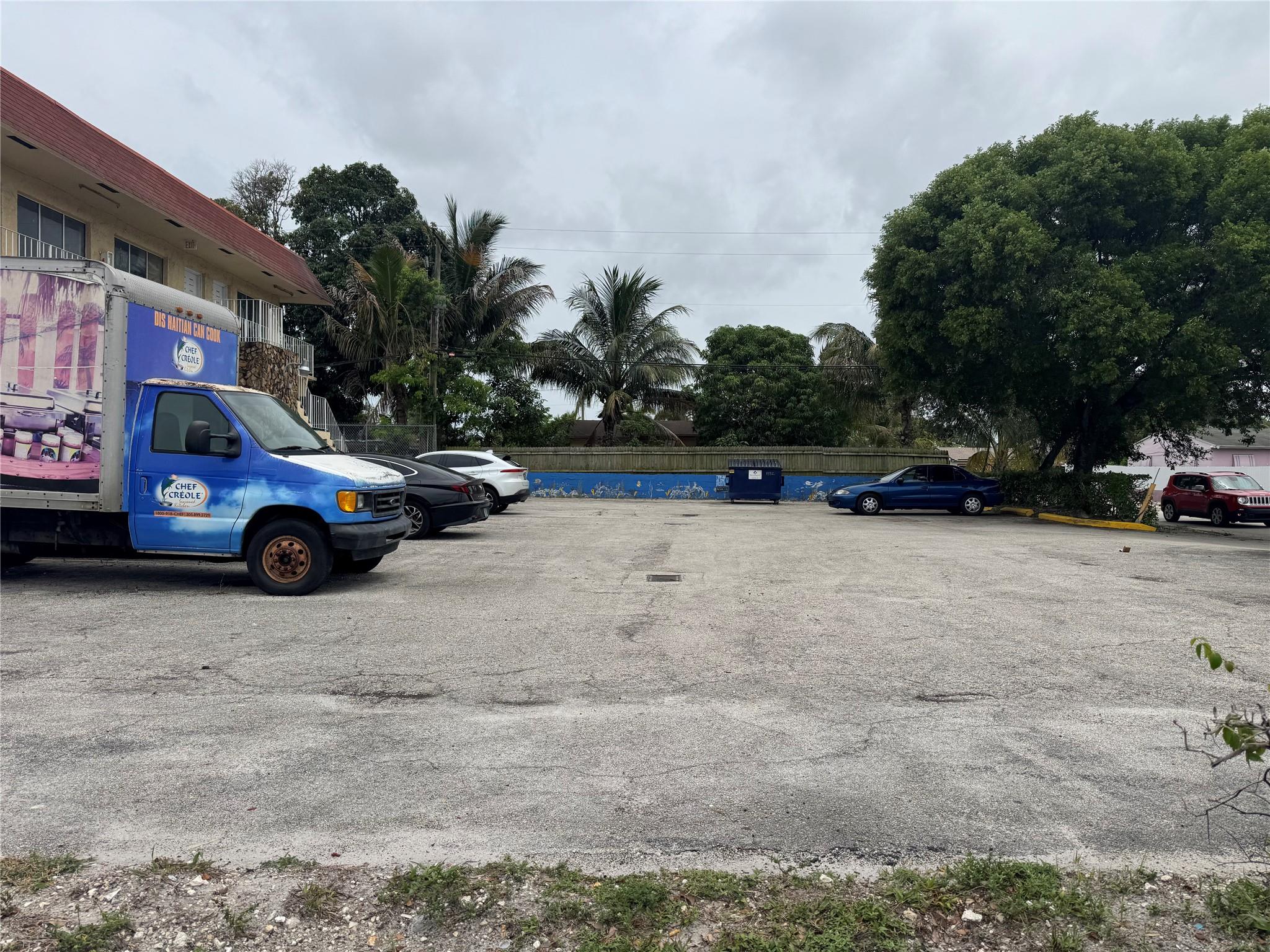 1392 NW 119th St