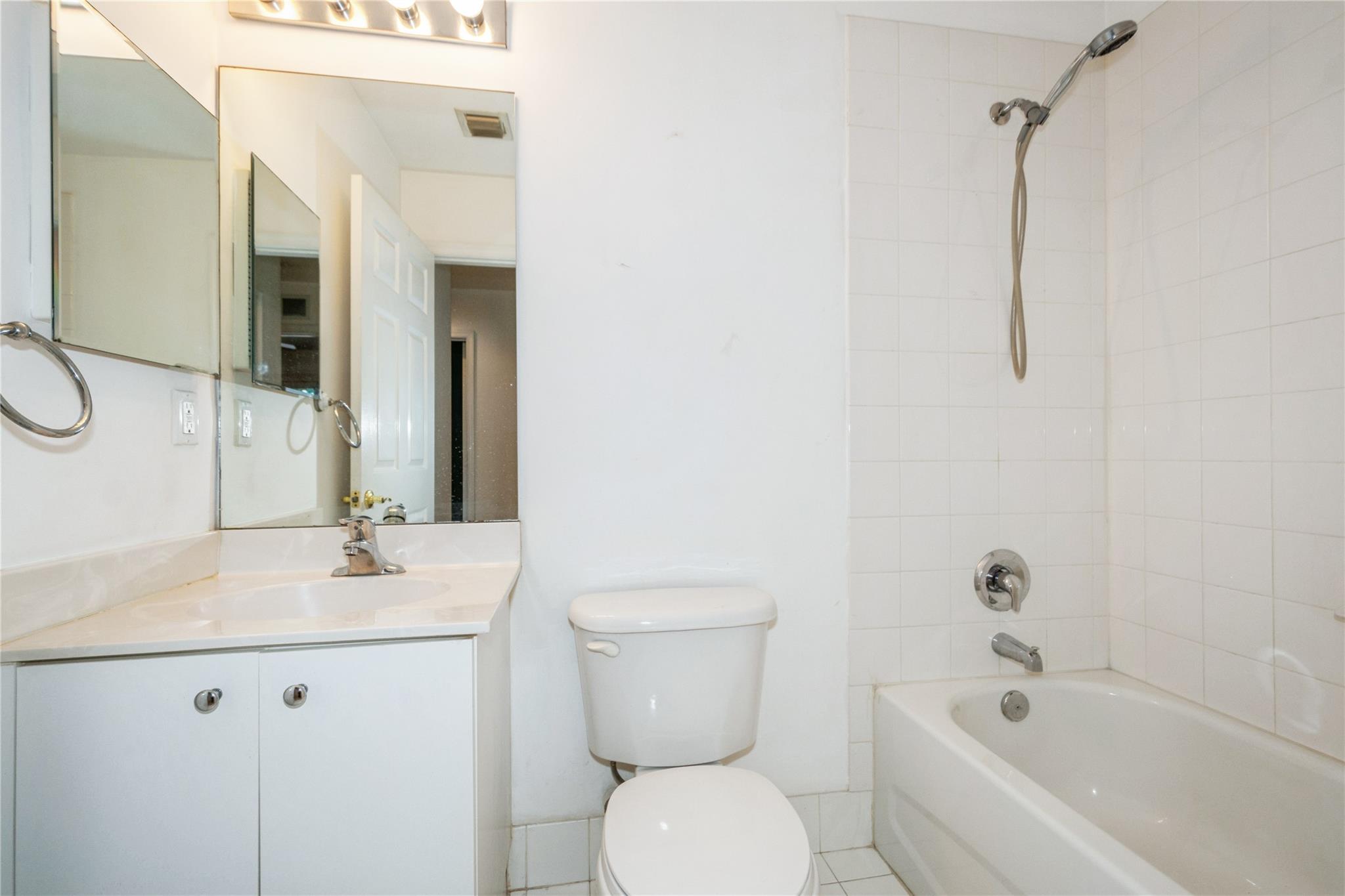 Pompano Spgs Rep 173-171 - Residential