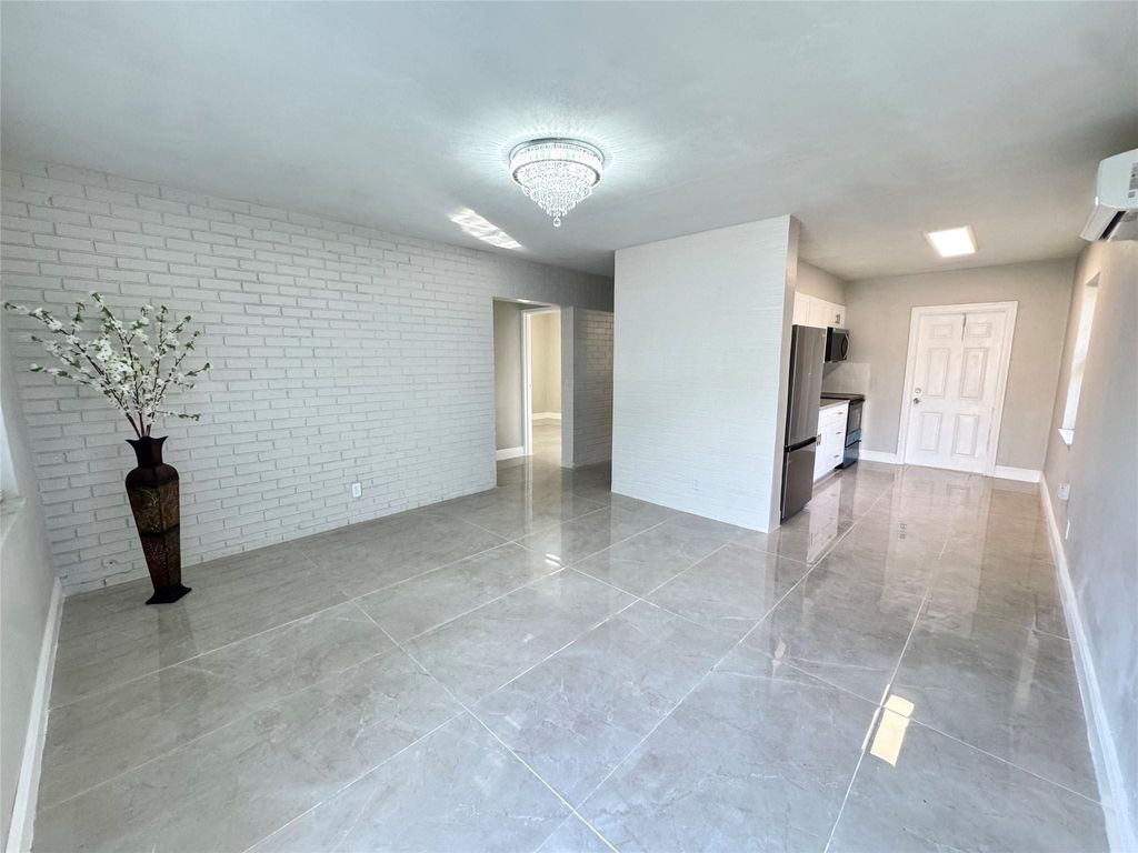 Photo of 2638 NW 10th St, Pompano Beach, FL 33069 (MLS # F10539780)