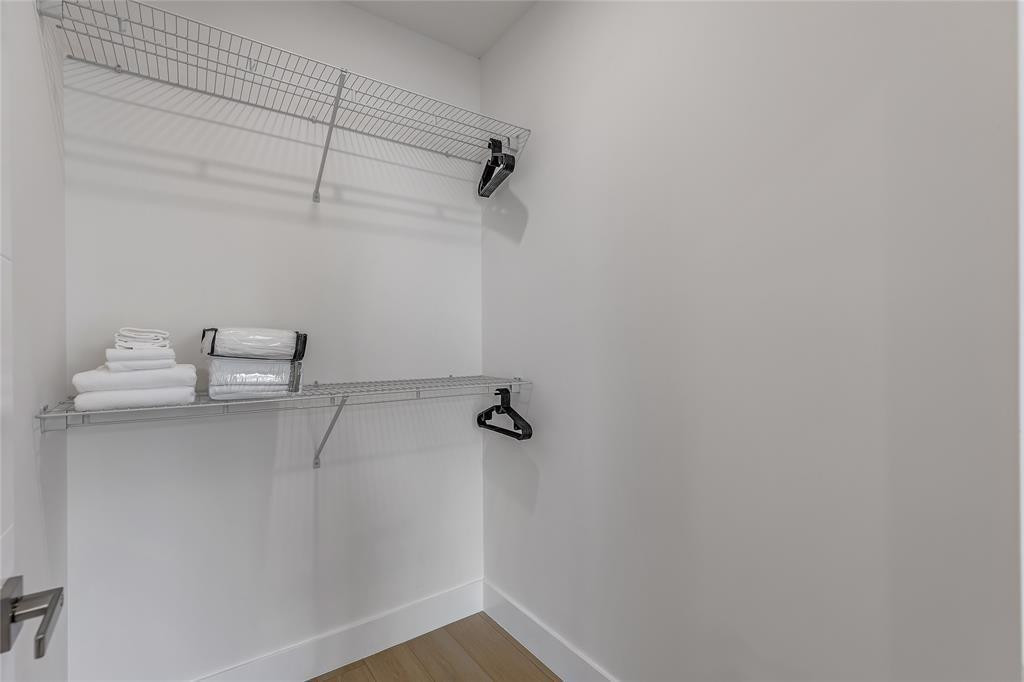 ALMEDA - Residential