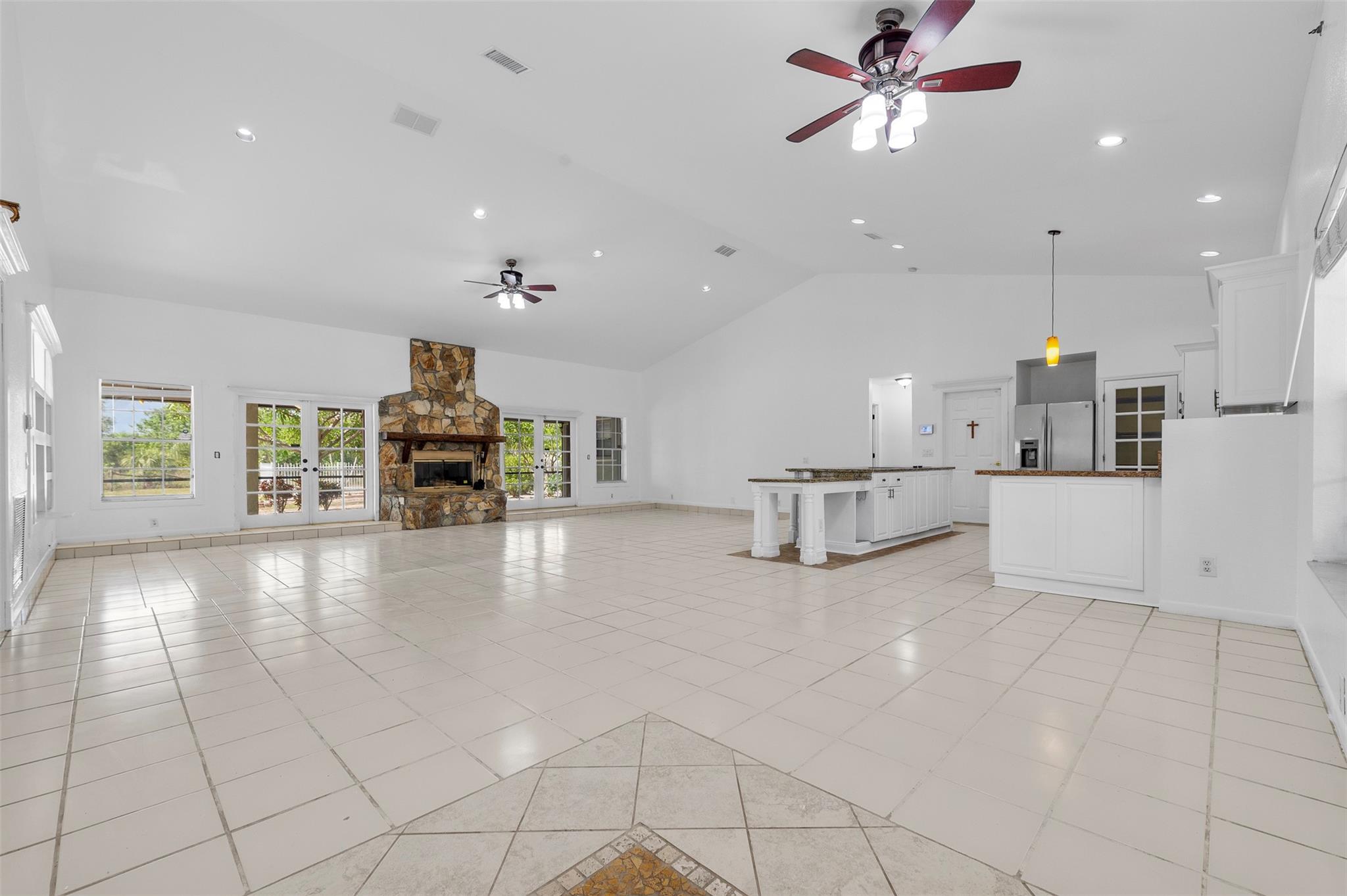 10690 Barn Rd
