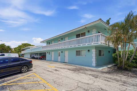 Tiny photo for 322 N Federal Highway #139, Deerfield Beach, FL 33441 (MLS # B26026062)