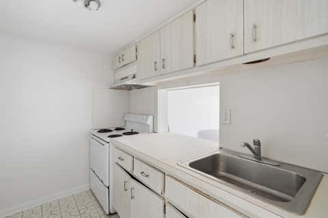 Tiny photo for 322 N Federal Highway #139, Deerfield Beach, FL 33441 (MLS # B26026062)