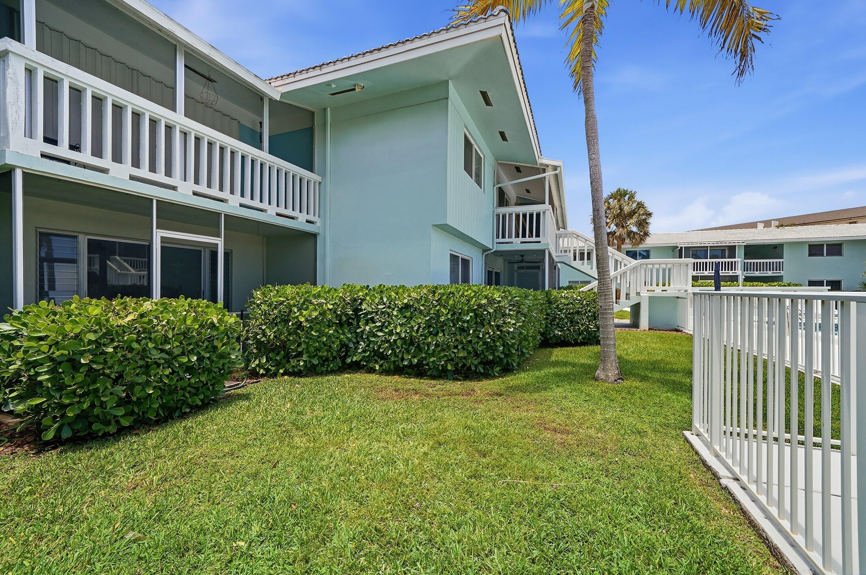 RIVER HOUSE GARDENS CONDO - Residential