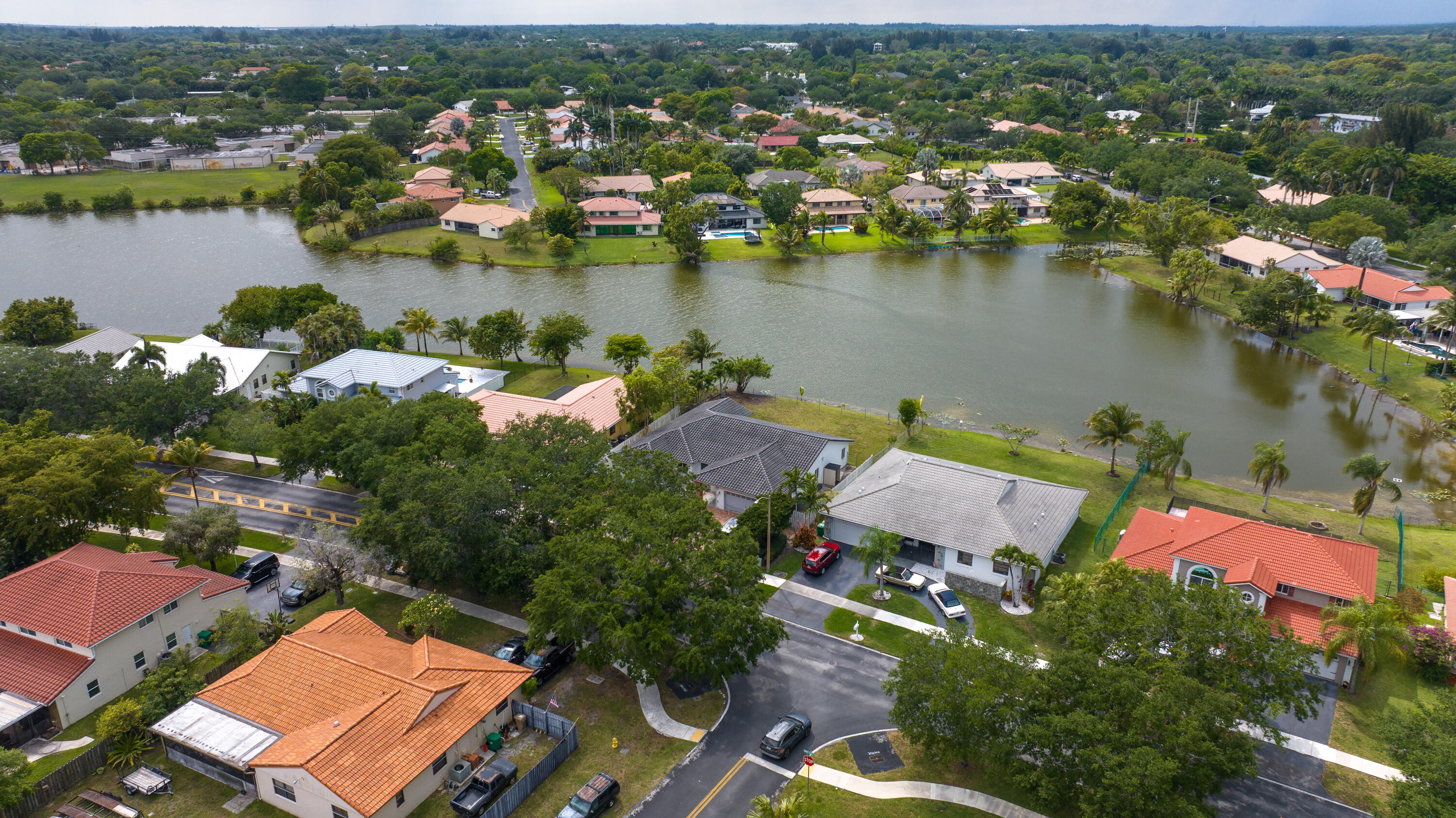 HAWKES BLUFF - Residential