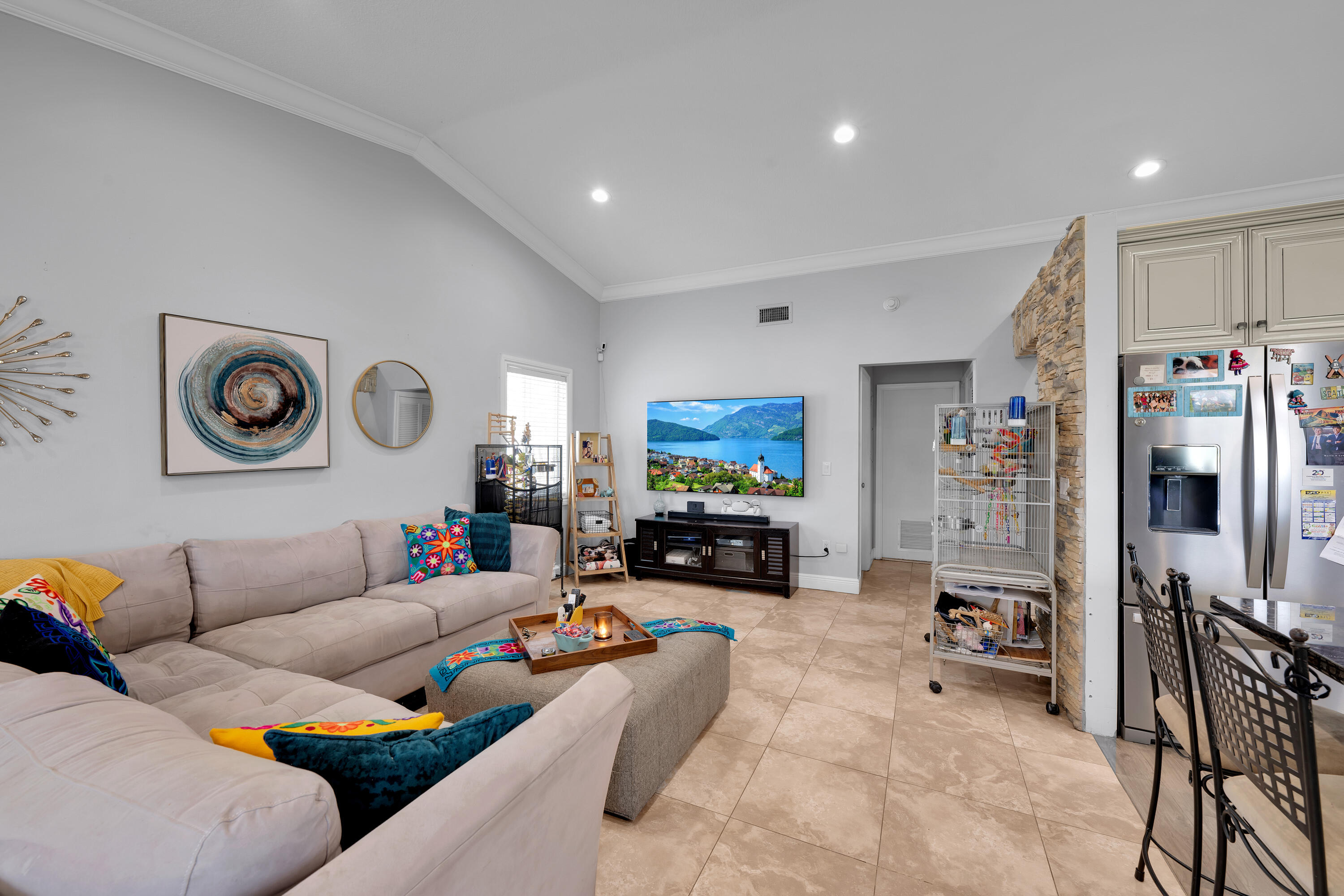 HAWKES BLUFF - Residential