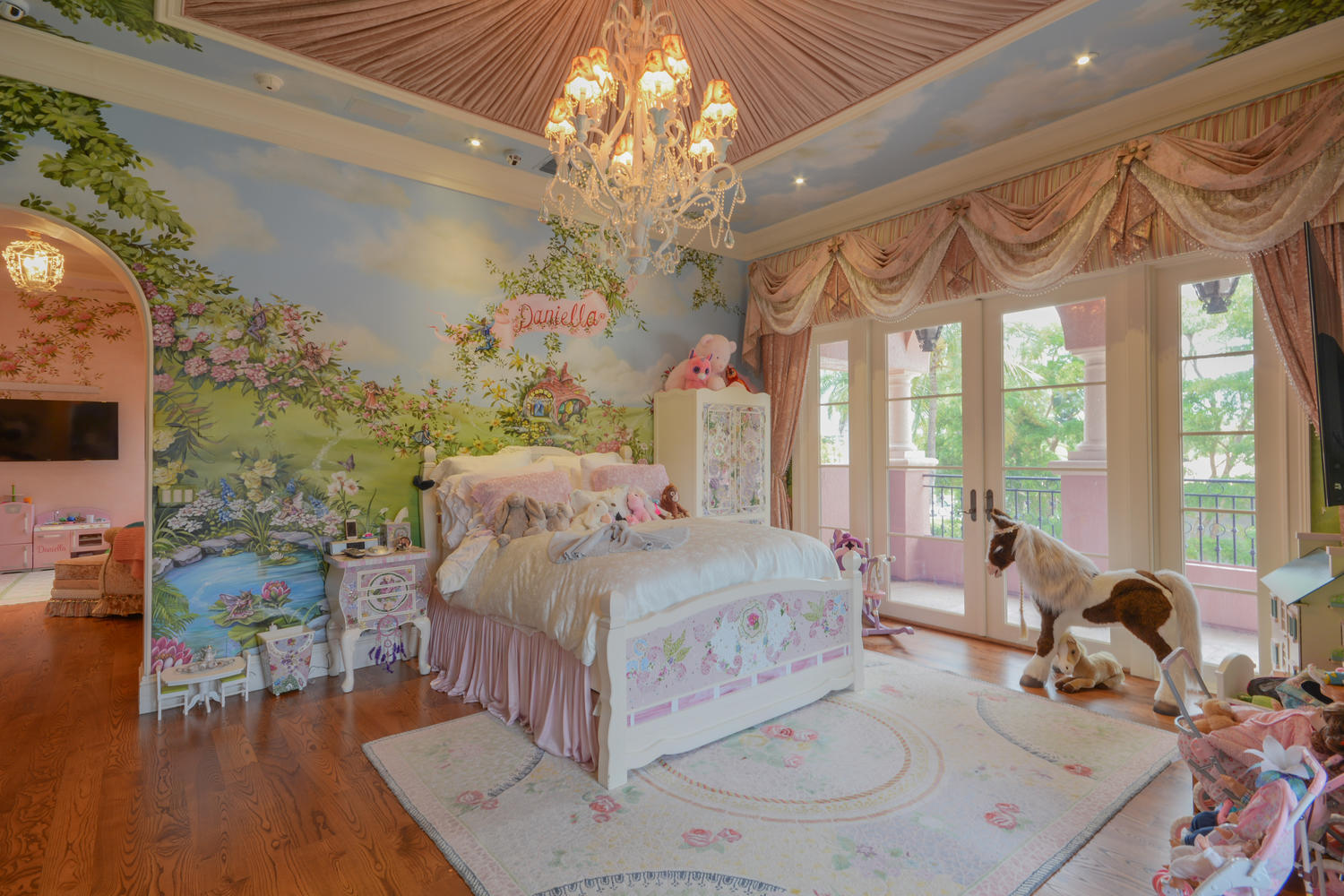 ST ANDREWS COUNTRY CLUB - Residential