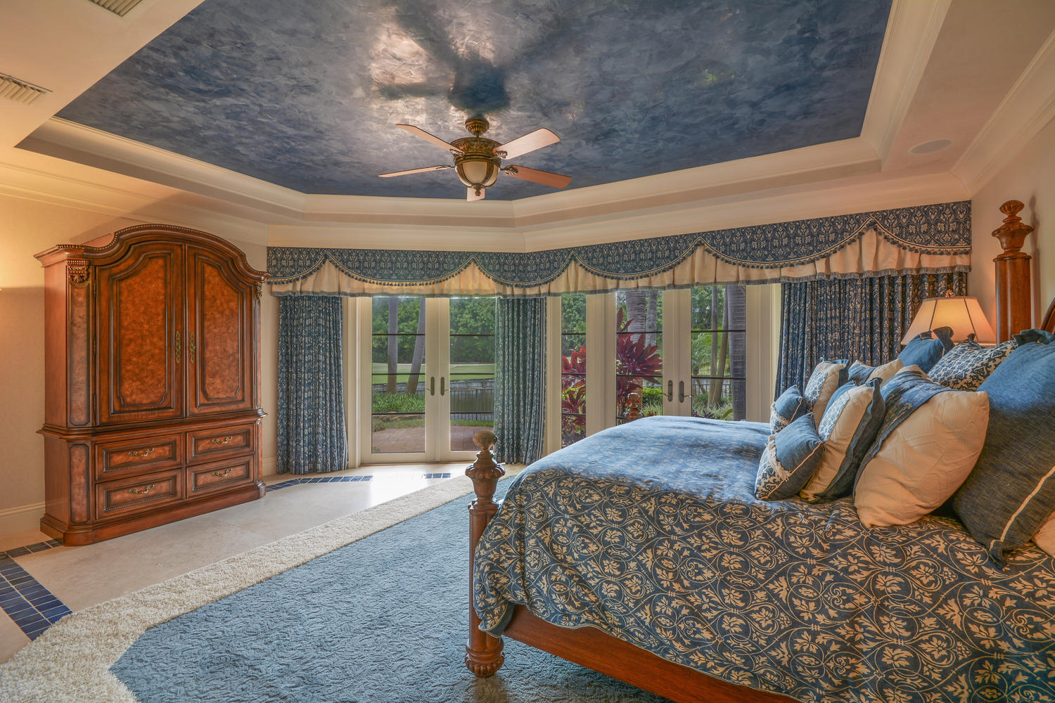 ST ANDREWS COUNTRY CLUB - Residential