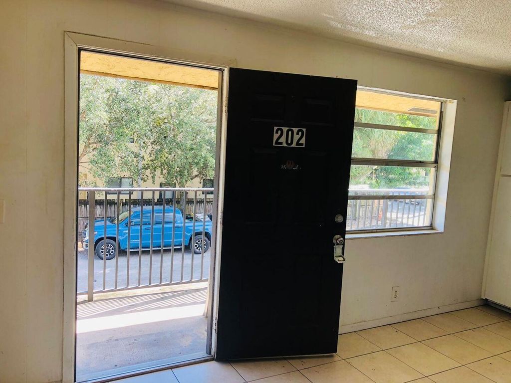 Photo of 1740 N 2nd Avenue N #202, Lake Worth Beach, FL 33460 (MLS # R11063214)