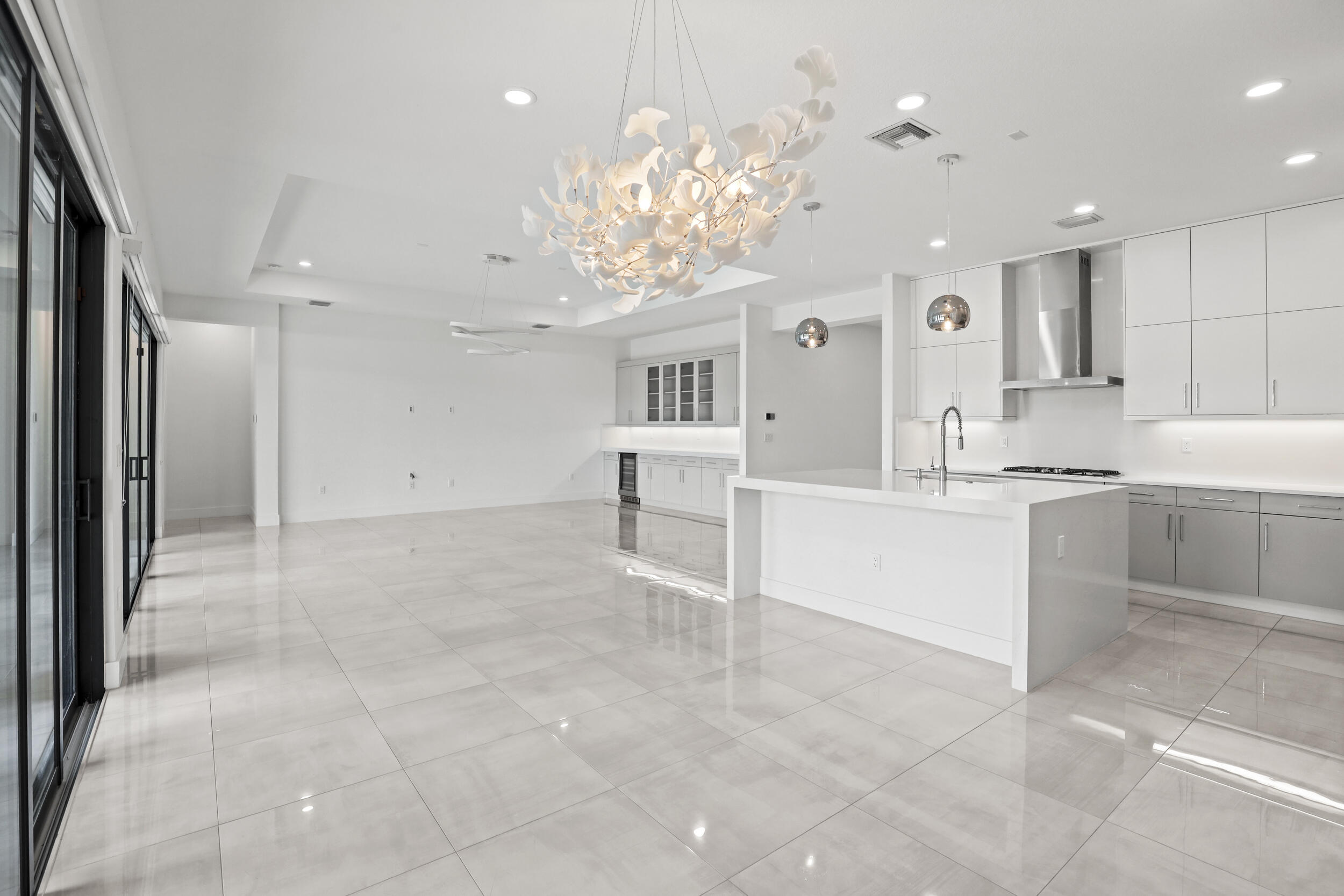 BRIDGES MIZNER PUD BRIDGES SOUTH PLAT SEVEN - Residential Lease